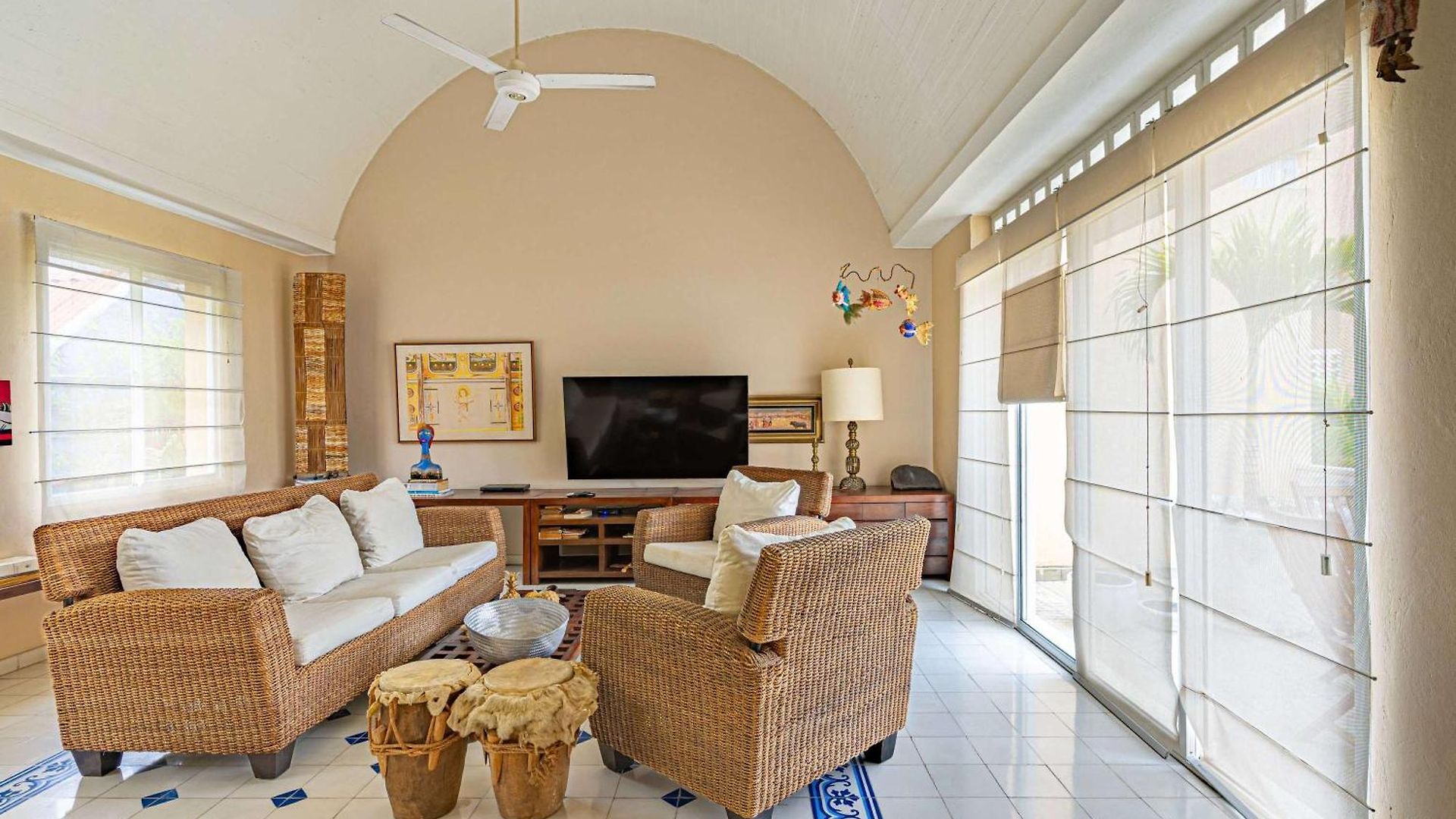Awesome 2br With Pool In Getsemani Apartment *
